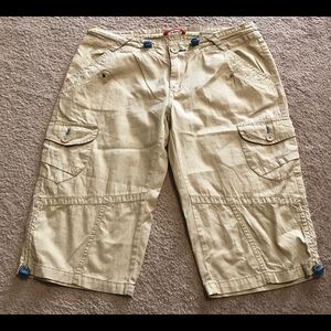 Juniors size 5 cargo shorts like new unionbay